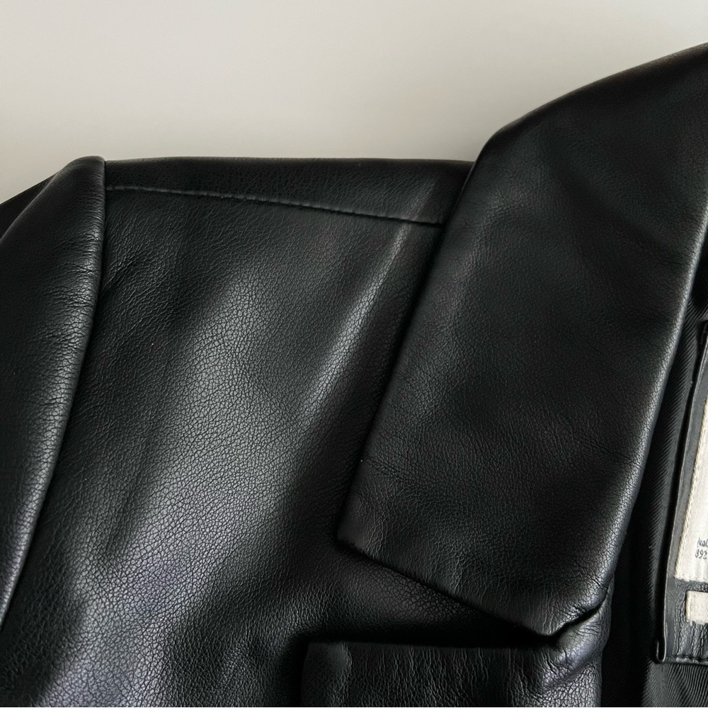 NWT Abercrombie & Fitch vegan leather cropped jacket, black, xxs - Picture 11 of 12